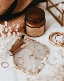 Jewelry & Accessories