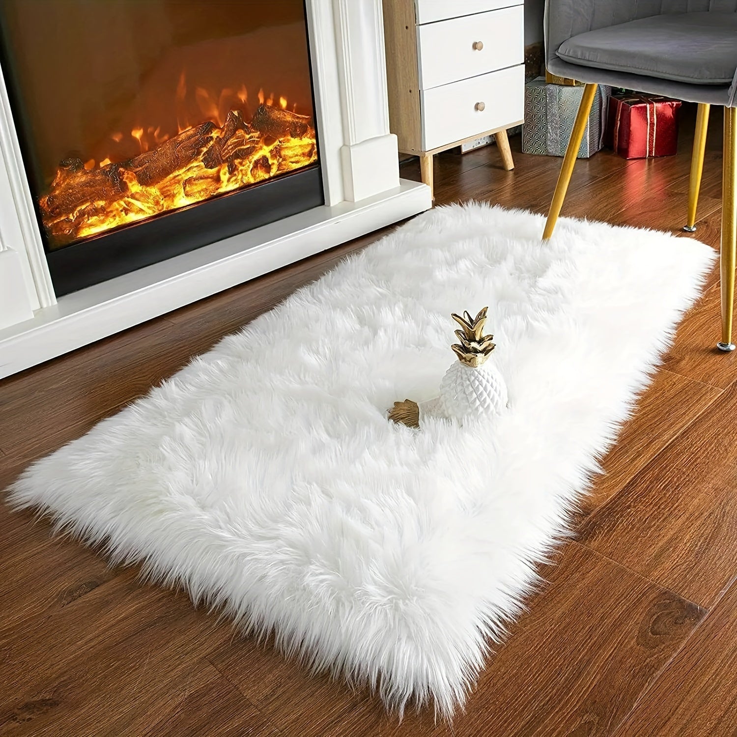 1pc Soft Fluffy Faux Fur Area Rug, Non-Slip Polyester Plush Mat, Cozy Bedside Carpet for Living Room, Bedroom, Study, Vanity, Home Decor, Christmas, Dry Clean Only
